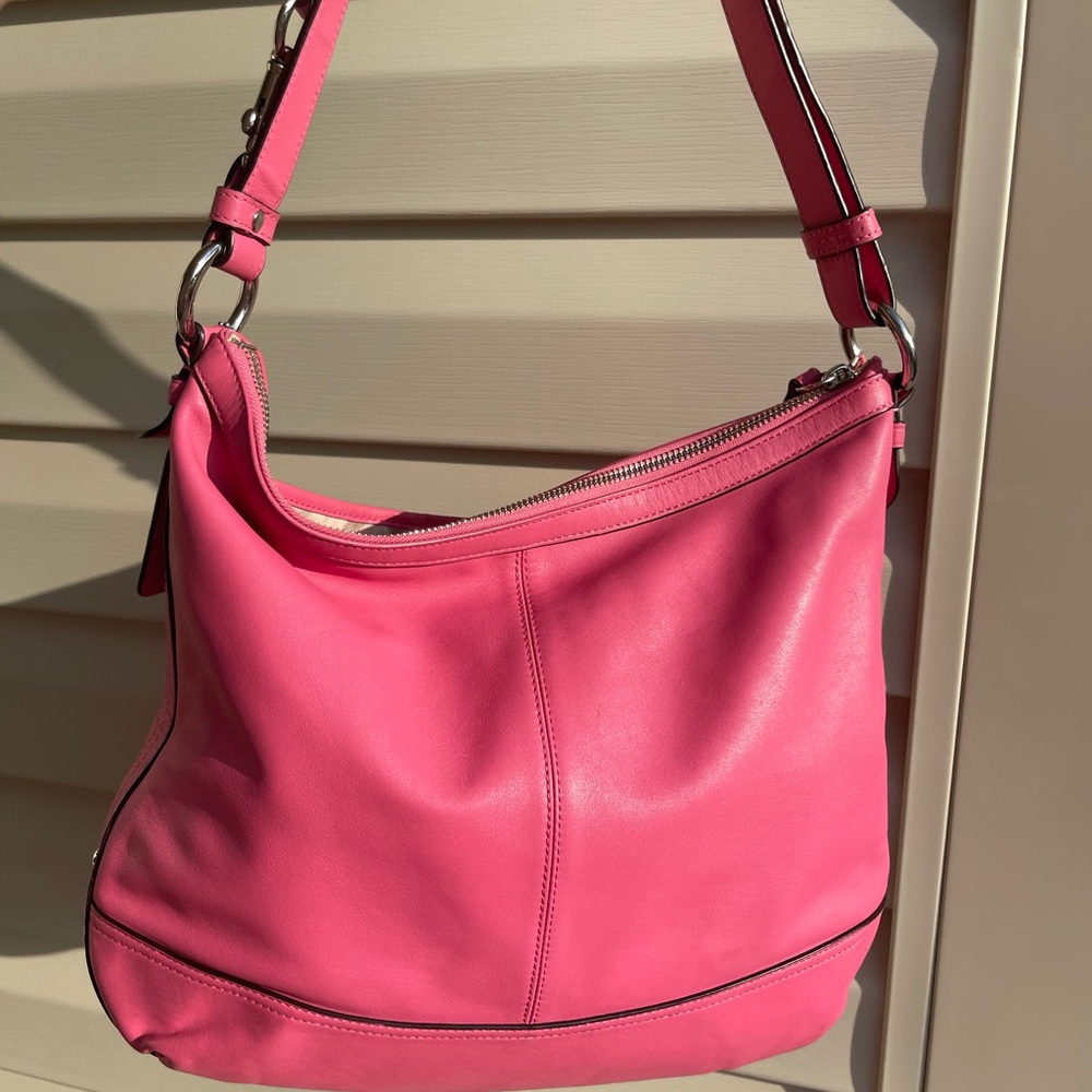 Coach Pink Shoulder Bag - Picture 2 of 9